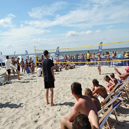 New, Comfortable By The Sea Prázdninový dům Ledzin